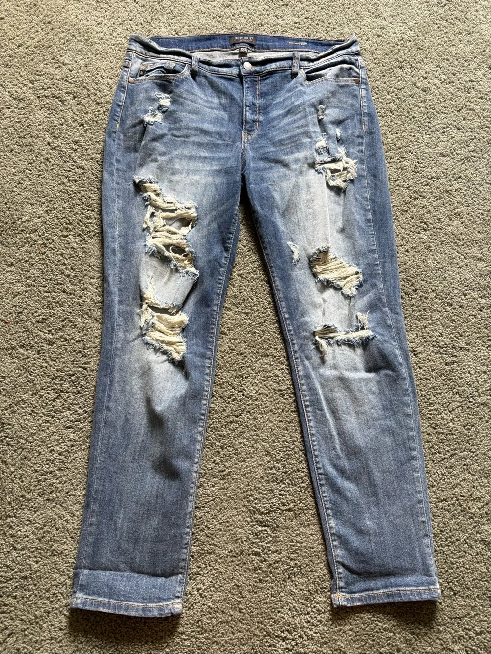 Judy Blue Distressed Boyfriend Fit Jeans Womens Size 15/32 JB8286MD Mid Rise